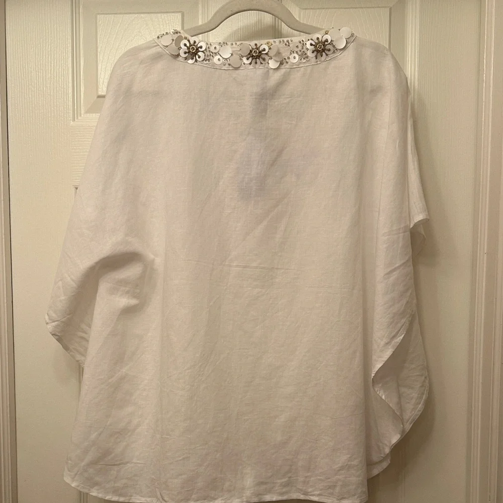 Chico's Ivory Tunic with Taupe and Silver Accents Size 1 - Picture 5 of 12